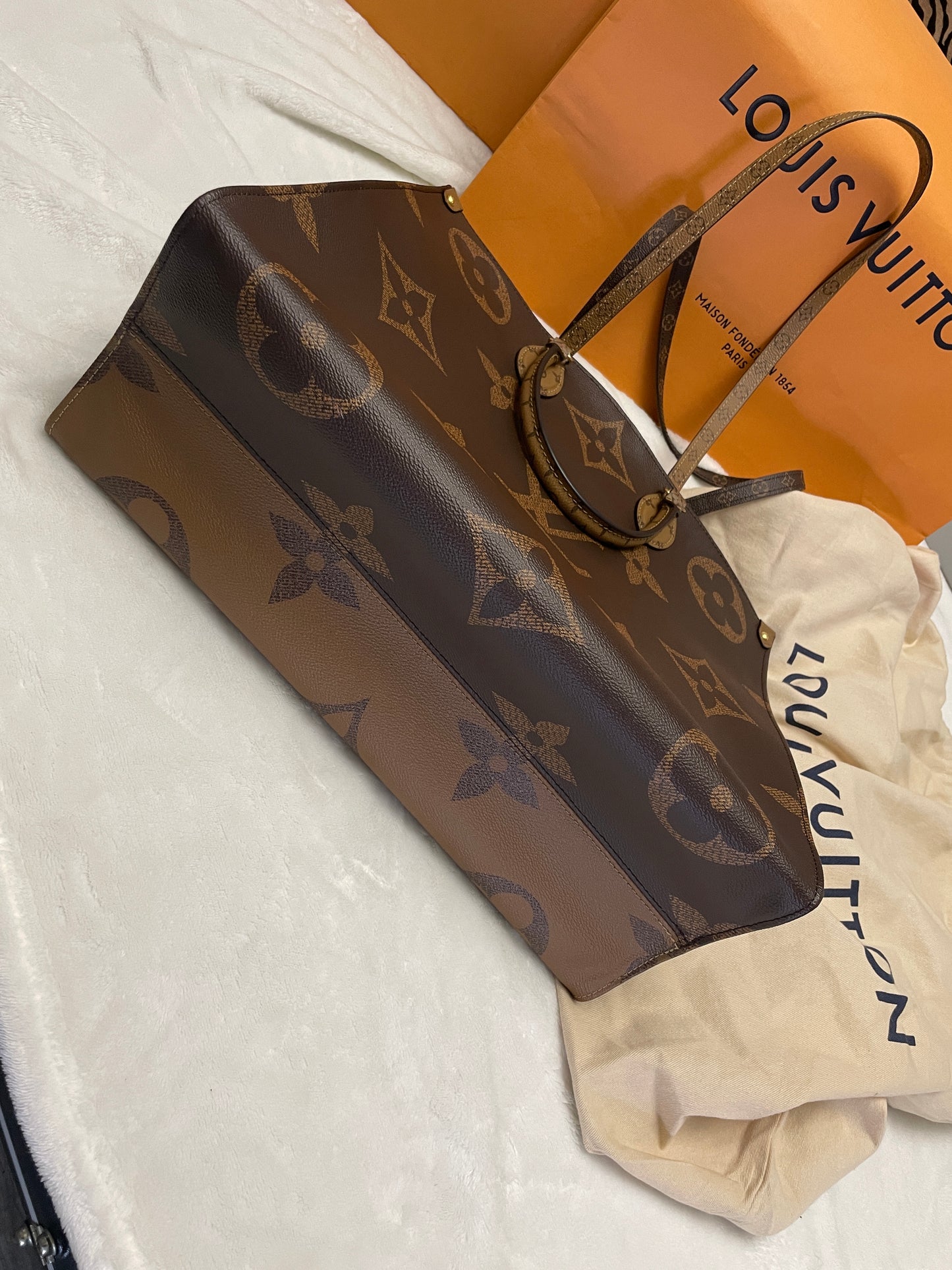 Louis Vuitton On-the-Go Limited Edition